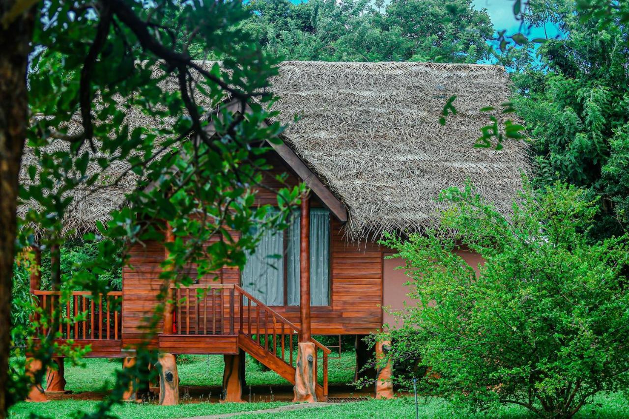 Sigiriya Water Cottage Exterior foto